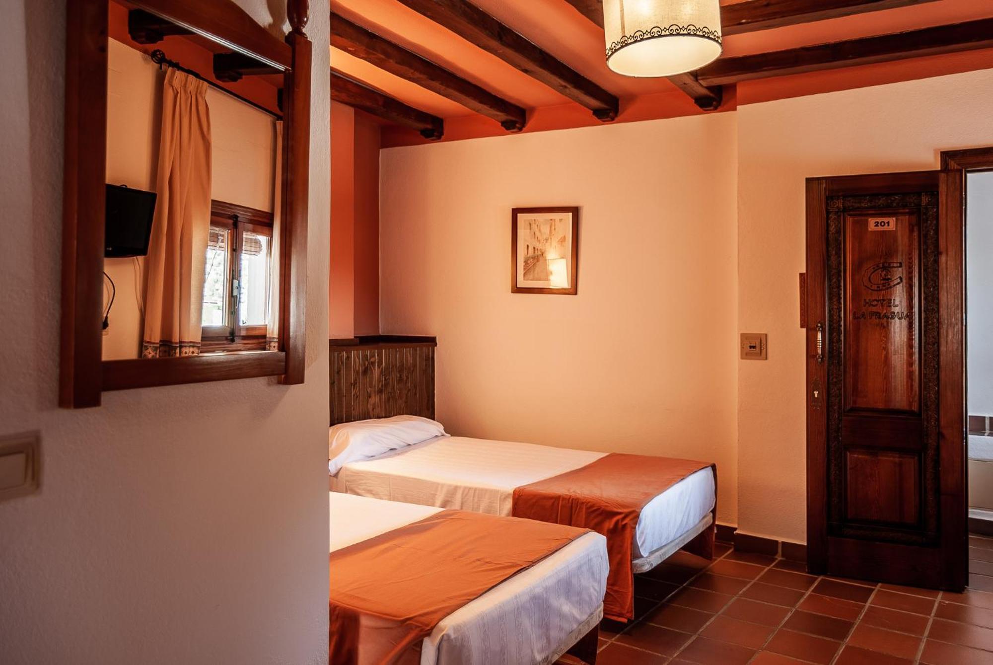Hotel La Fragua I Trevélez Quarto foto